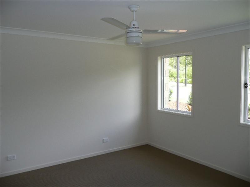 1/20 Aldgate Crescent, Pacific Pines QLD 4211