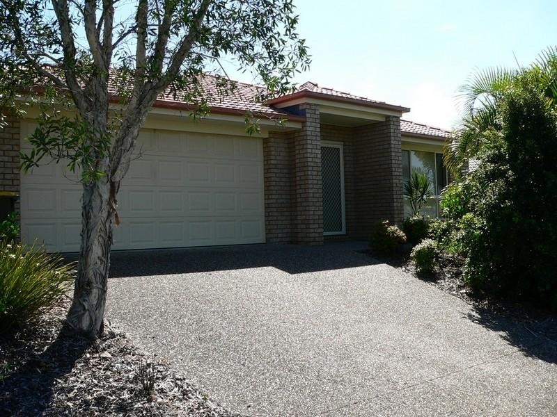 16 Witheren Circuit, Pacific Pines QLD 4211