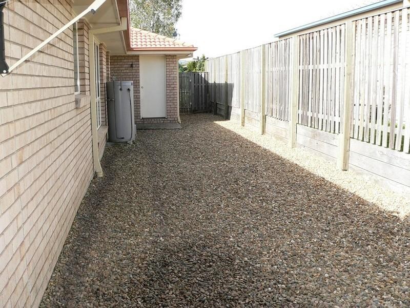 16 Witheren Circuit, Pacific Pines QLD 4211