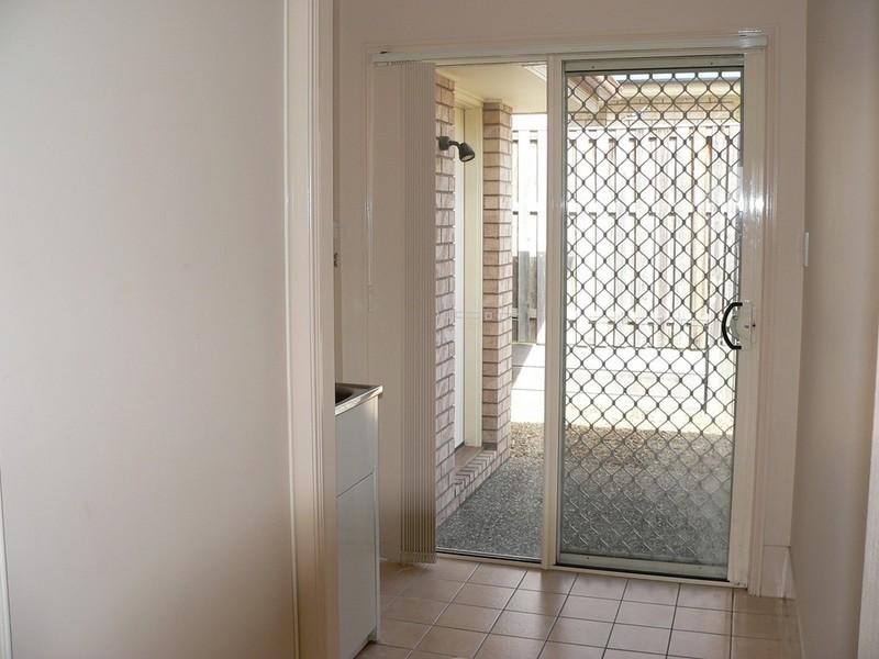 16 Witheren Circuit, Pacific Pines QLD 4211