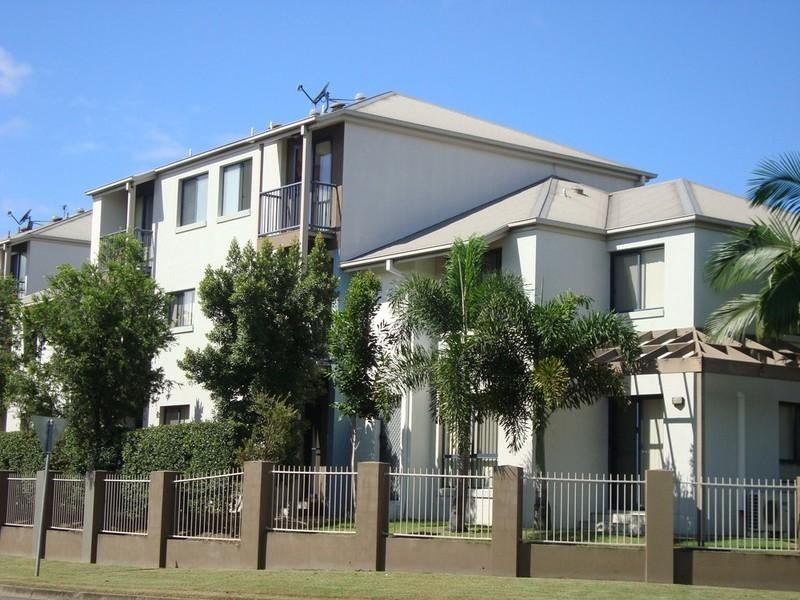 1/7 Bowden Court, Nerang QLD 4211