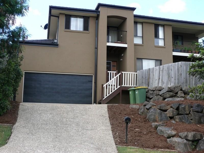 1/1 Macdonald Avenue, Upper Coomera QLD 4209