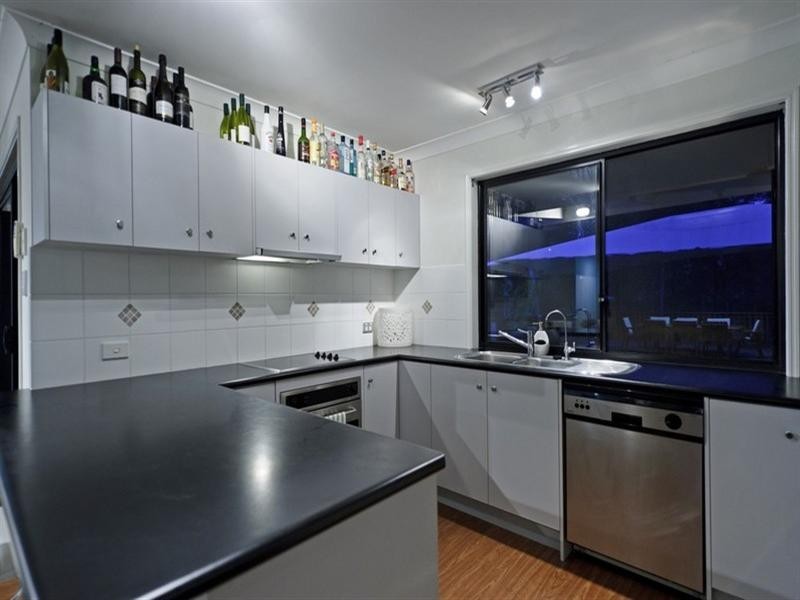 15 Waverley Park Close, Oxenford QLD 4210