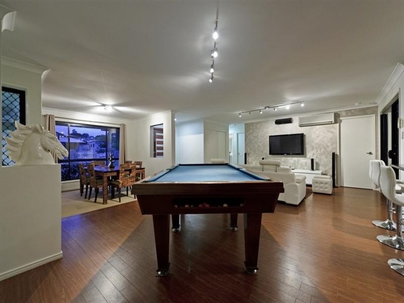 15 Waverley Park Close, Oxenford QLD 4210