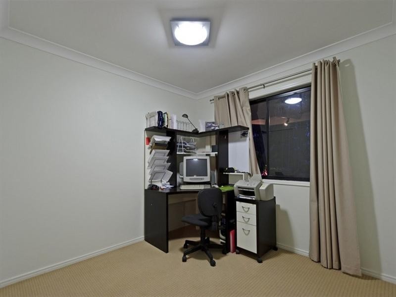 15 Waverley Park Close, Oxenford QLD 4210