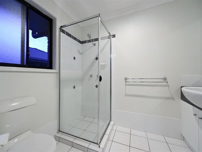 15 Waverley Park Close, Oxenford QLD 4210