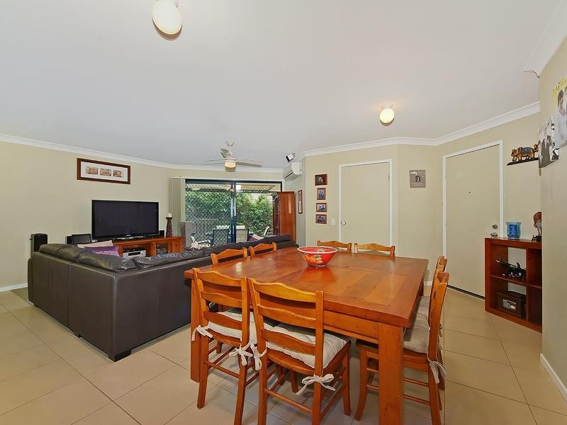 2/4 Candlebark Circuit, Upper Coomera QLD 4209