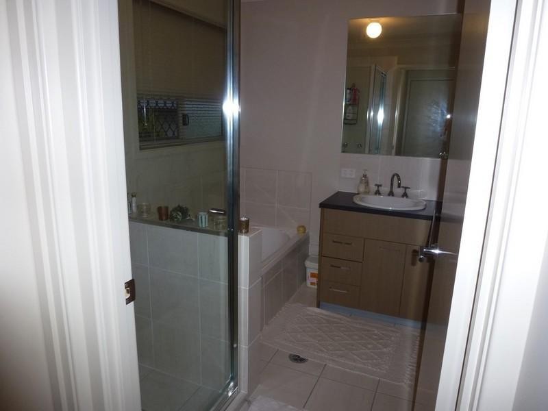 14 Silver Dawn Crescent, Oxenford QLD 4210