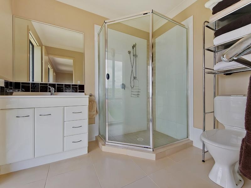 4 Lacy Lane, Upper Coomera QLD 4209