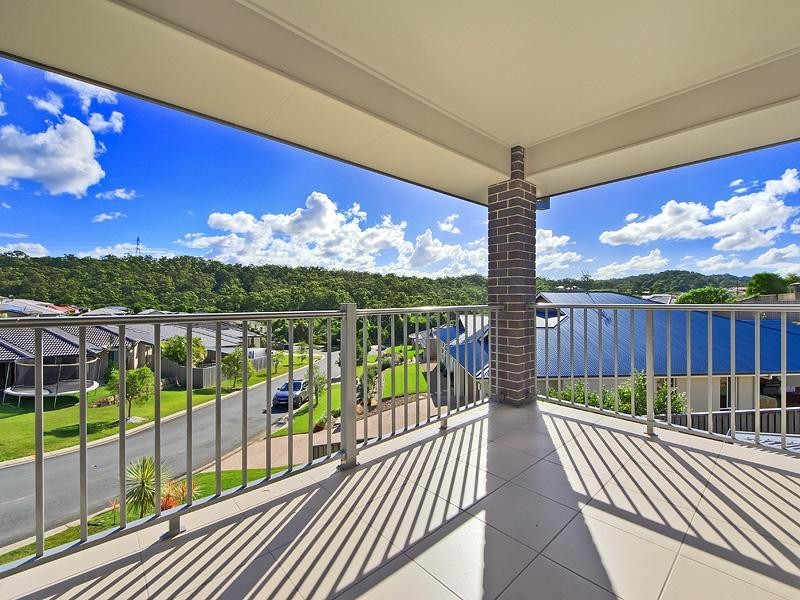 10 Barcoo Street, Pacific Pines QLD 4211