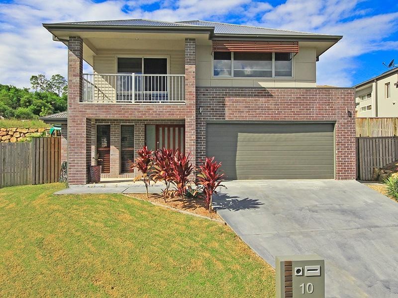 10 Barcoo Street, Pacific Pines QLD 4211