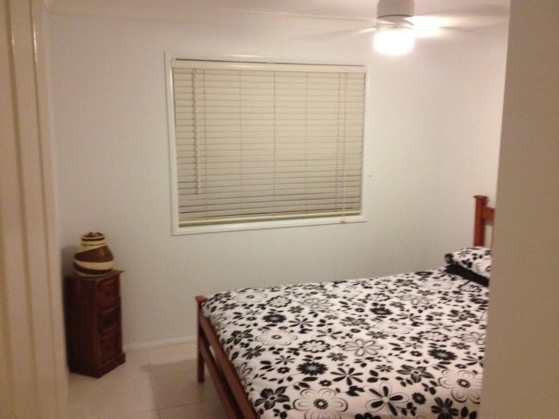 9a/ Hialeah Crescent, Helensvale QLD 4212