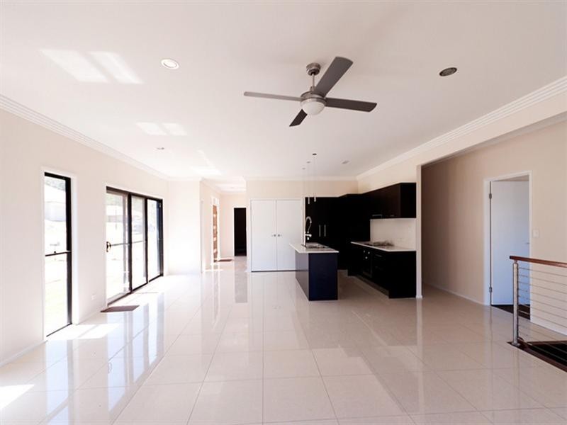 32 Warrandyte Street, Upper Coomera QLD 4209