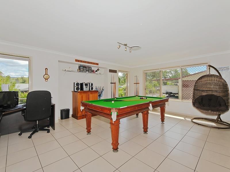 10 Creek Flat Road, Mount Nathan QLD 4211