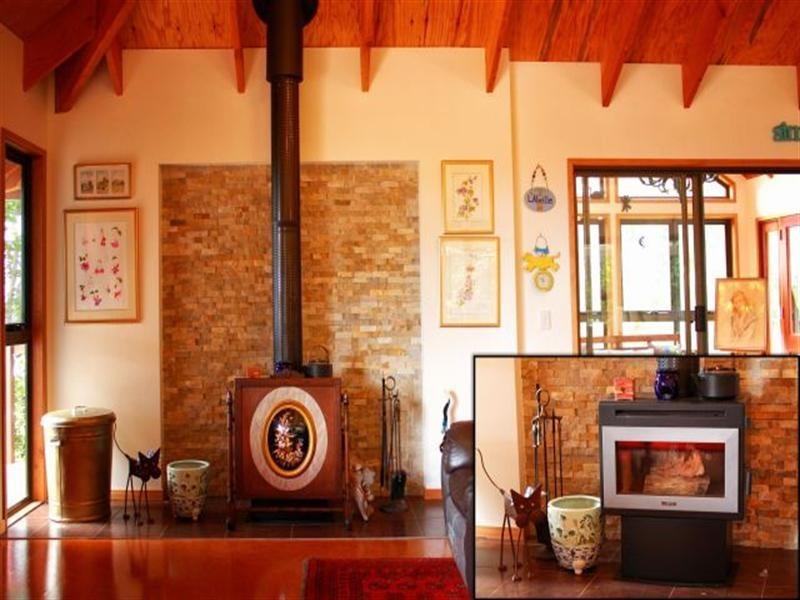 4 Maple Court, Beechmont QLD 4211