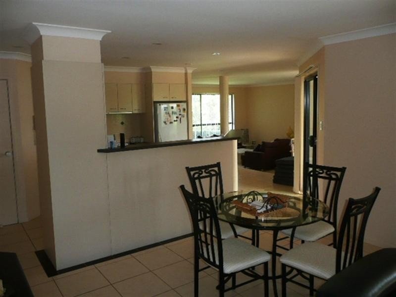 10 Mackellar Rise, Maudsland QLD 4210