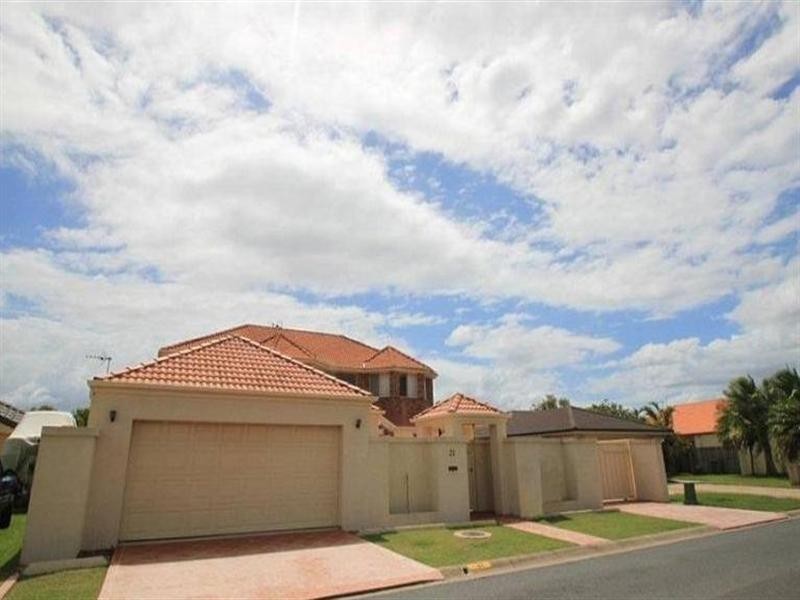 22 Audrey Avenue, Helensvale QLD 4212