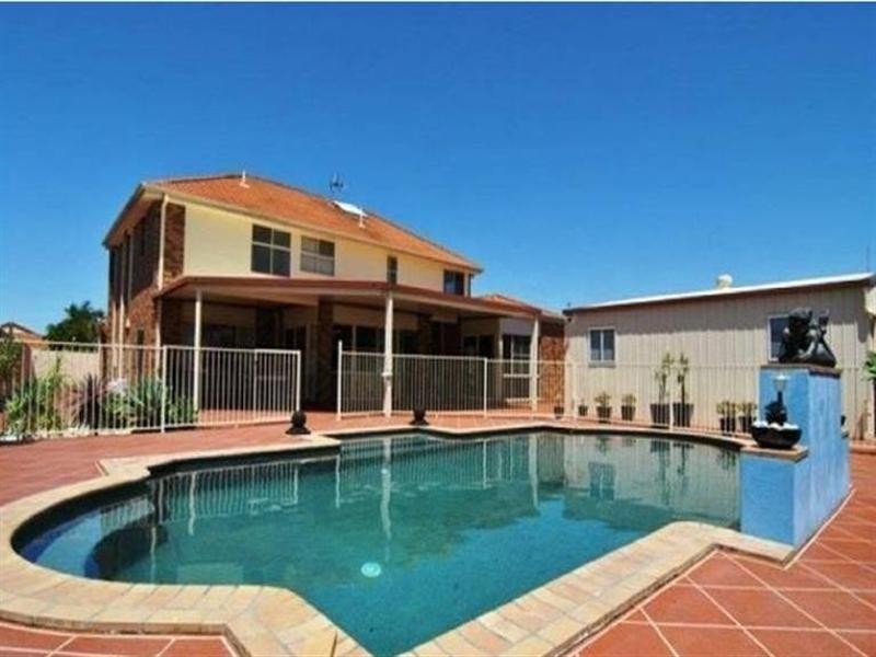 22 Audrey Avenue, Helensvale QLD 4212