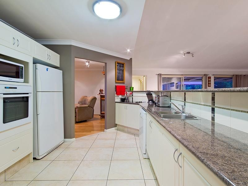 44 Oregon Way, Oxenford QLD 4210