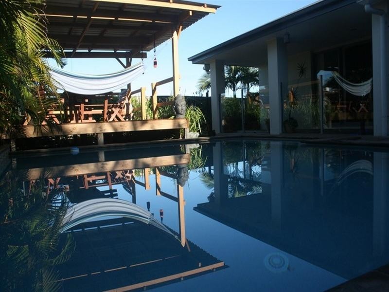 33 Gerard Street, Pacific Pines QLD 4211