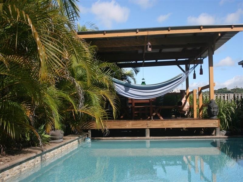 33 Gerard Street, Pacific Pines QLD 4211