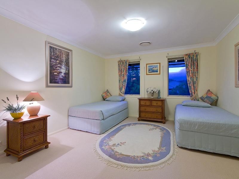 38 Brittany Drive, Oxenford QLD 4210