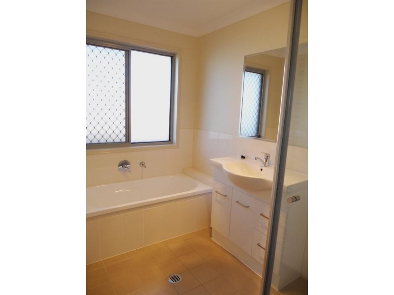 49 Macleay Circuit, Upper Coomera QLD 4209