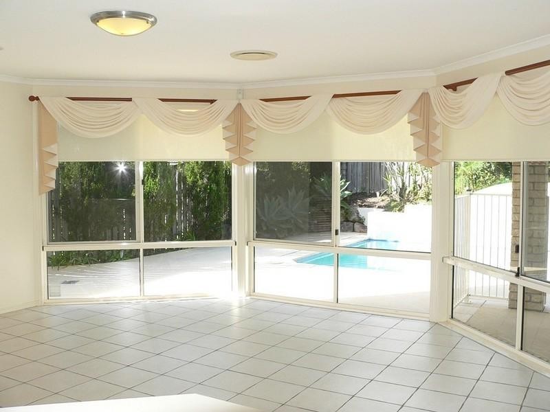 8 Hemes Close, Pacific Pines QLD 4211