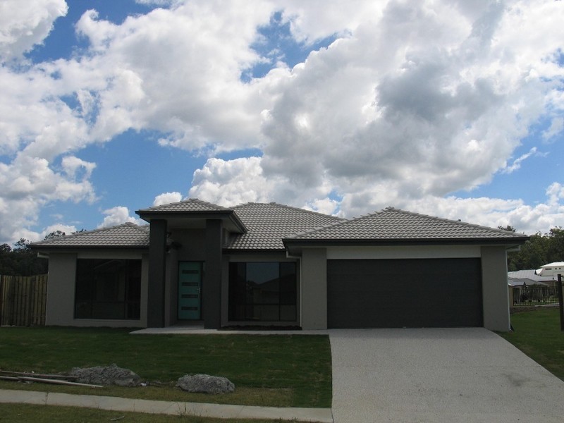 10 Amaranth Crescent, Upper Coomera QLD 4209