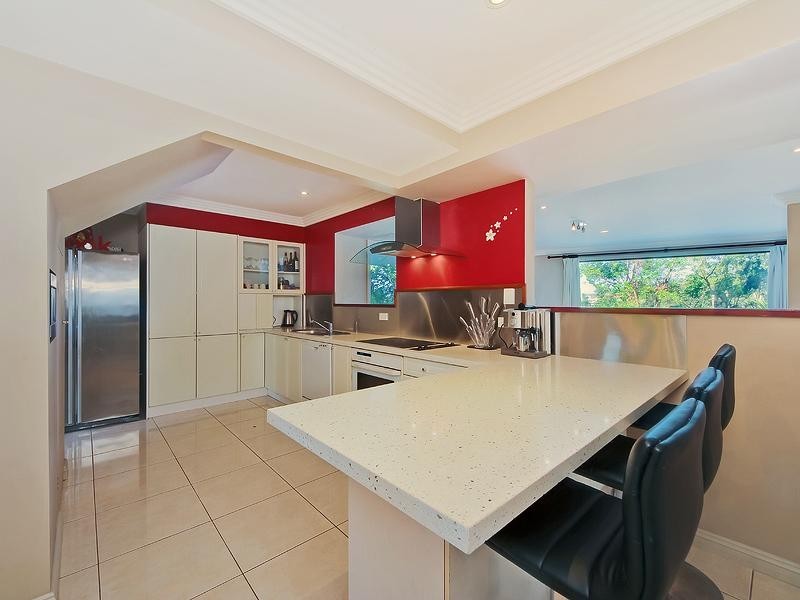 30 High Ridge Road, Gaven QLD 4211