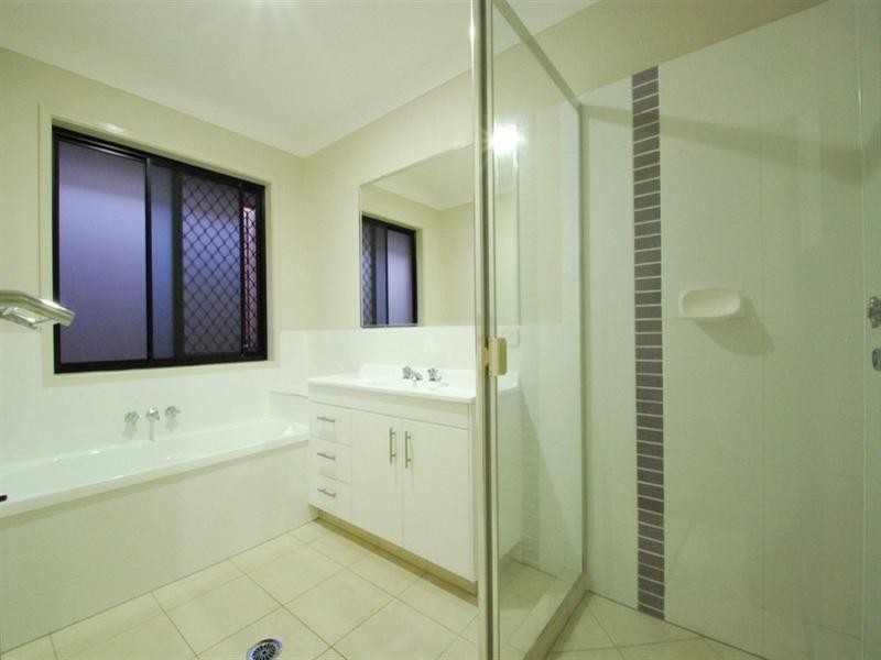 59 Manning Circuit, Pacific Pines QLD 4211