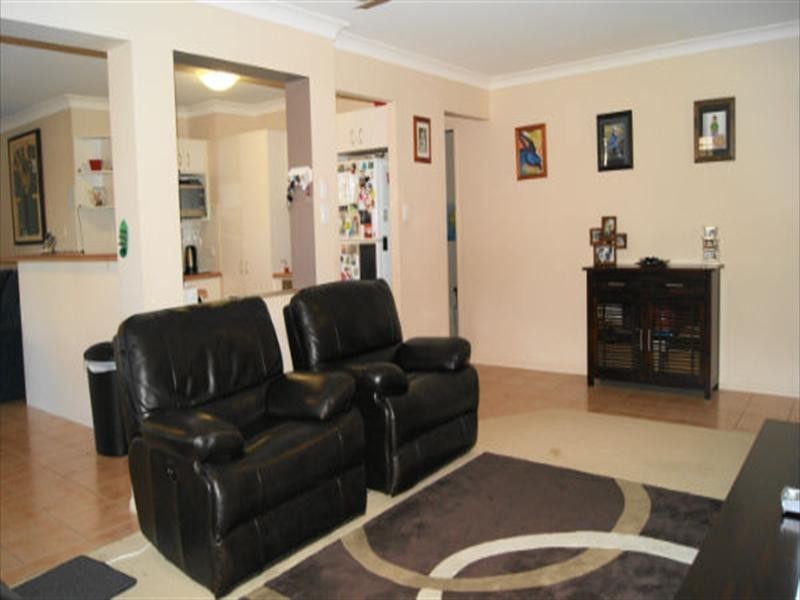 8 Bedroff Street, Upper Coomera QLD 4209