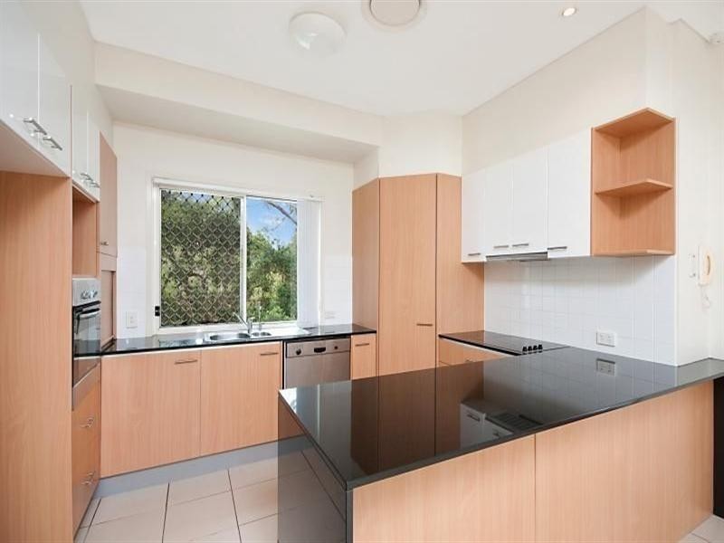 30/268 Ashmore Road, Benowa QLD 4217