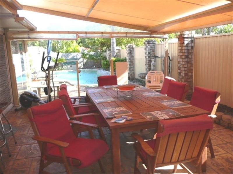 54 Cootharaba Drive, Helensvale QLD 4212