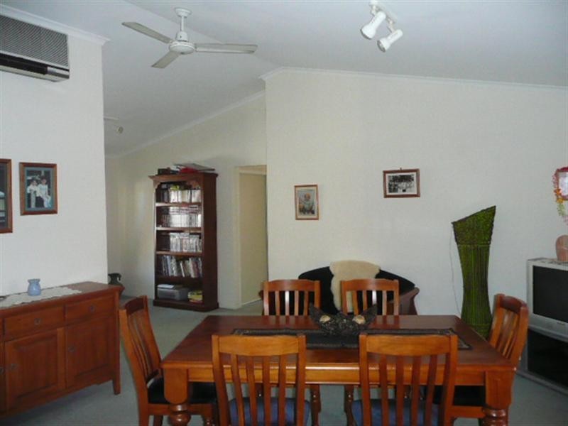 54 Cootharaba Drive, Helensvale QLD 4212