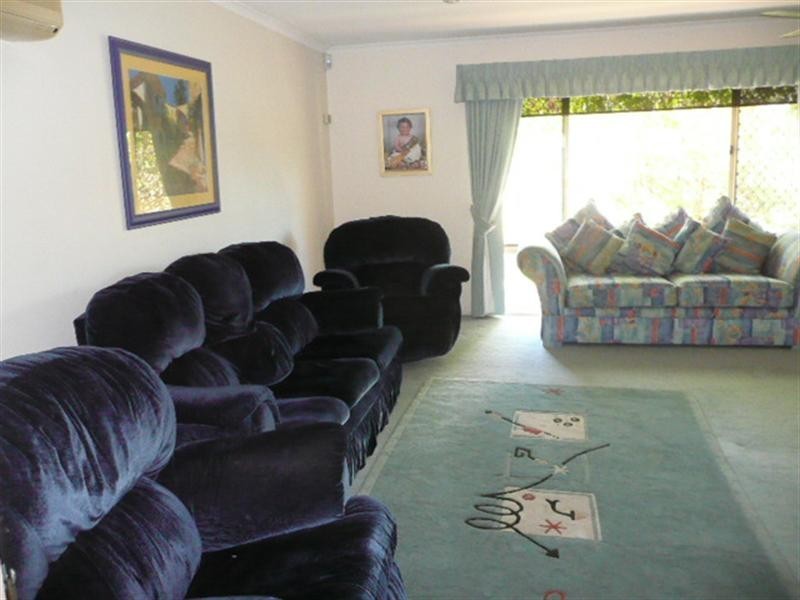 54 Cootharaba Drive, Helensvale QLD 4212