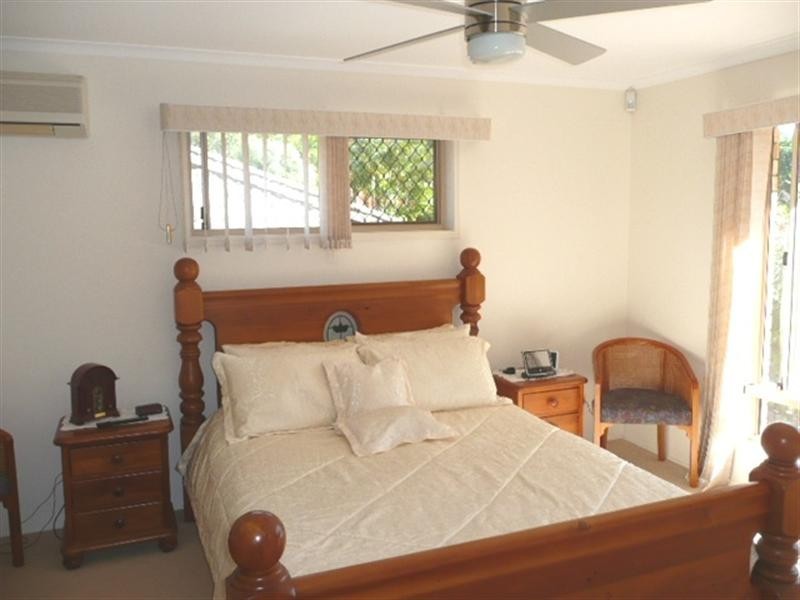 54 Cootharaba Drive, Helensvale QLD 4212