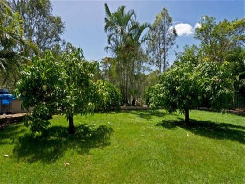 35 Mildura Drive, Helensvale QLD 4212