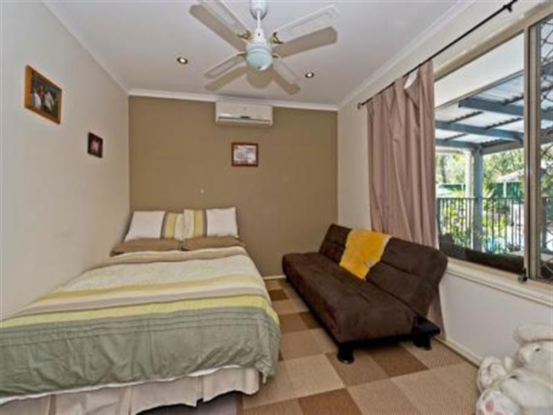 35 Mildura Drive, Helensvale QLD 4212