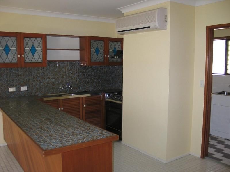 7/213 Scarborough Street, Southport QLD 4215