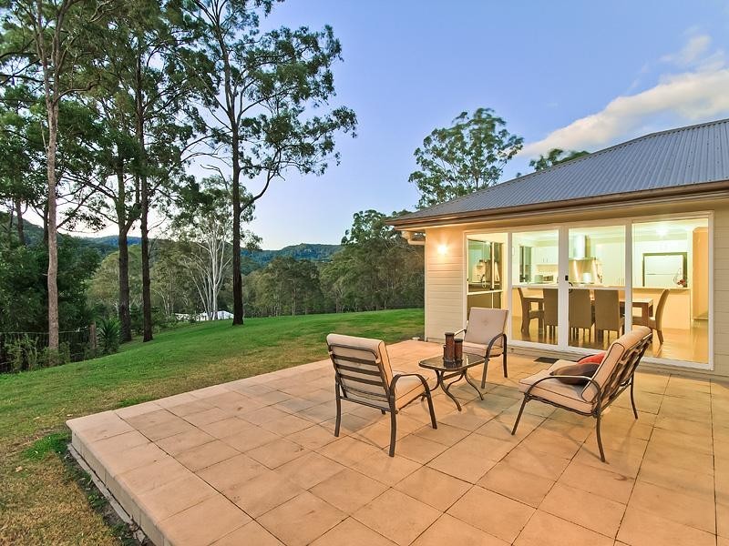 28 Valley View Vista, Wongawallan QLD 4210