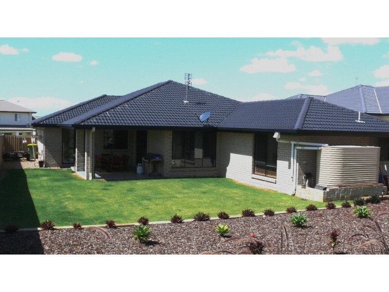 Pacific Pines QLD 4211