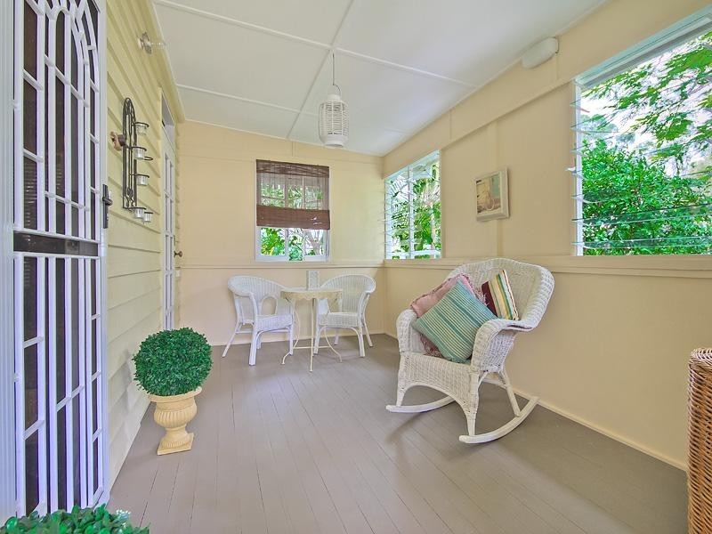 24 Esplanade, Coomera QLD 4209