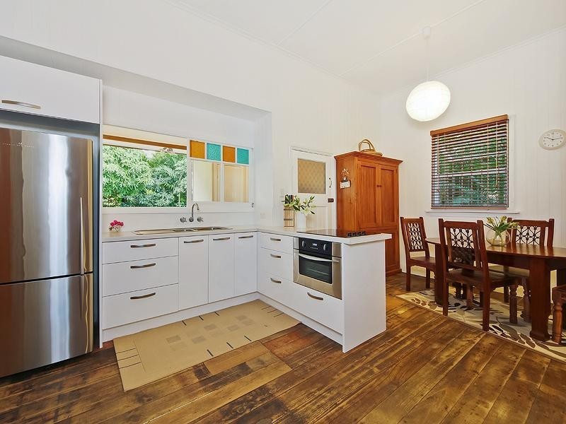 24 Esplanade, Coomera QLD 4209