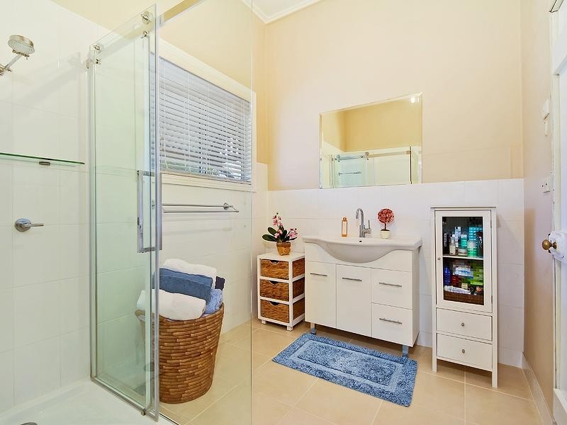 24 Esplanade, Coomera QLD 4209