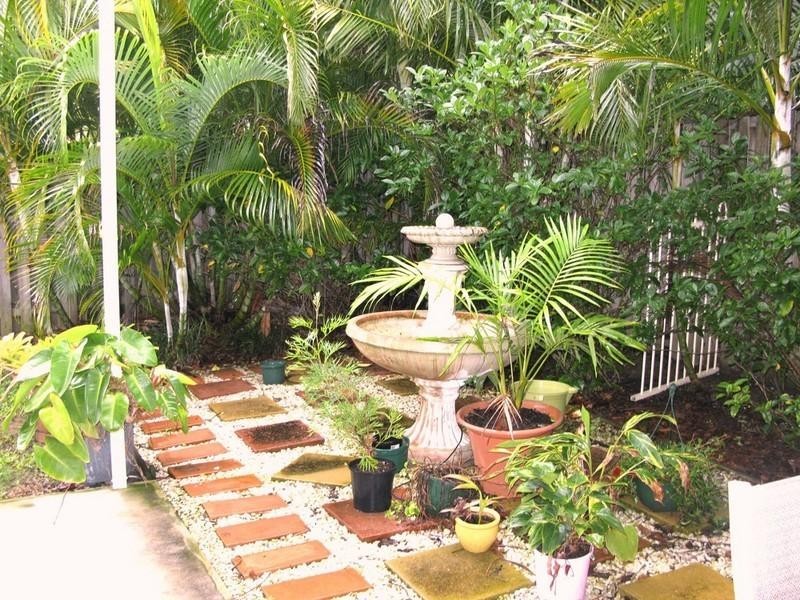 12 Equador Court, Pacific Pines QLD 4211