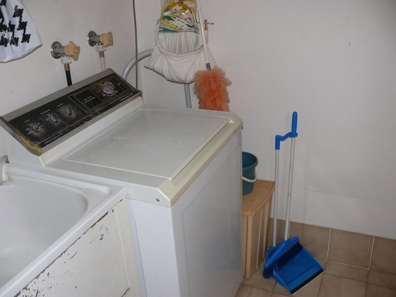 2/10 Ash Court, Arundel QLD 4214