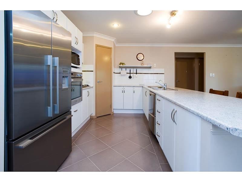 11 Govett Street, Pacific Pines QLD 4211