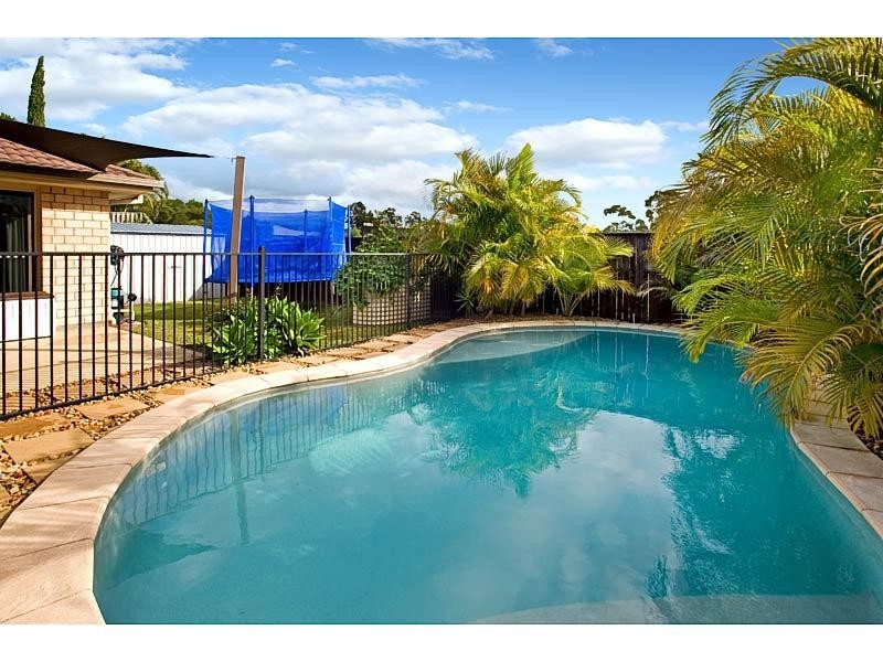 11 Govett Street, Pacific Pines QLD 4211