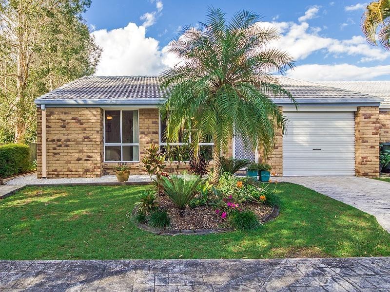 11 Maple Court, Oxenford QLD 4210